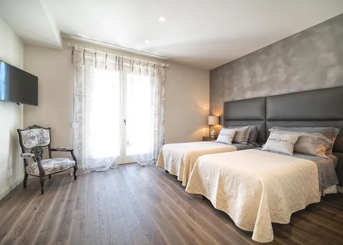 Vecchioni Villa Civitanova Alta